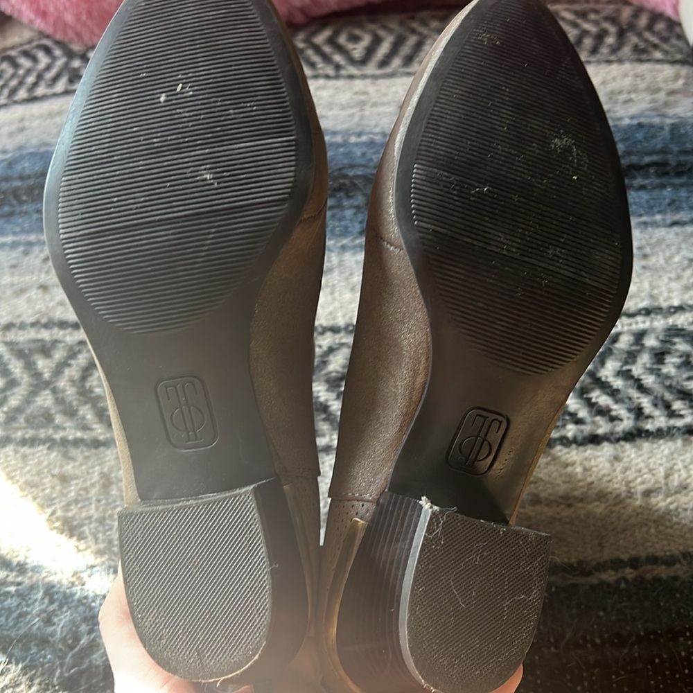 Booties - Picture 5 of 6